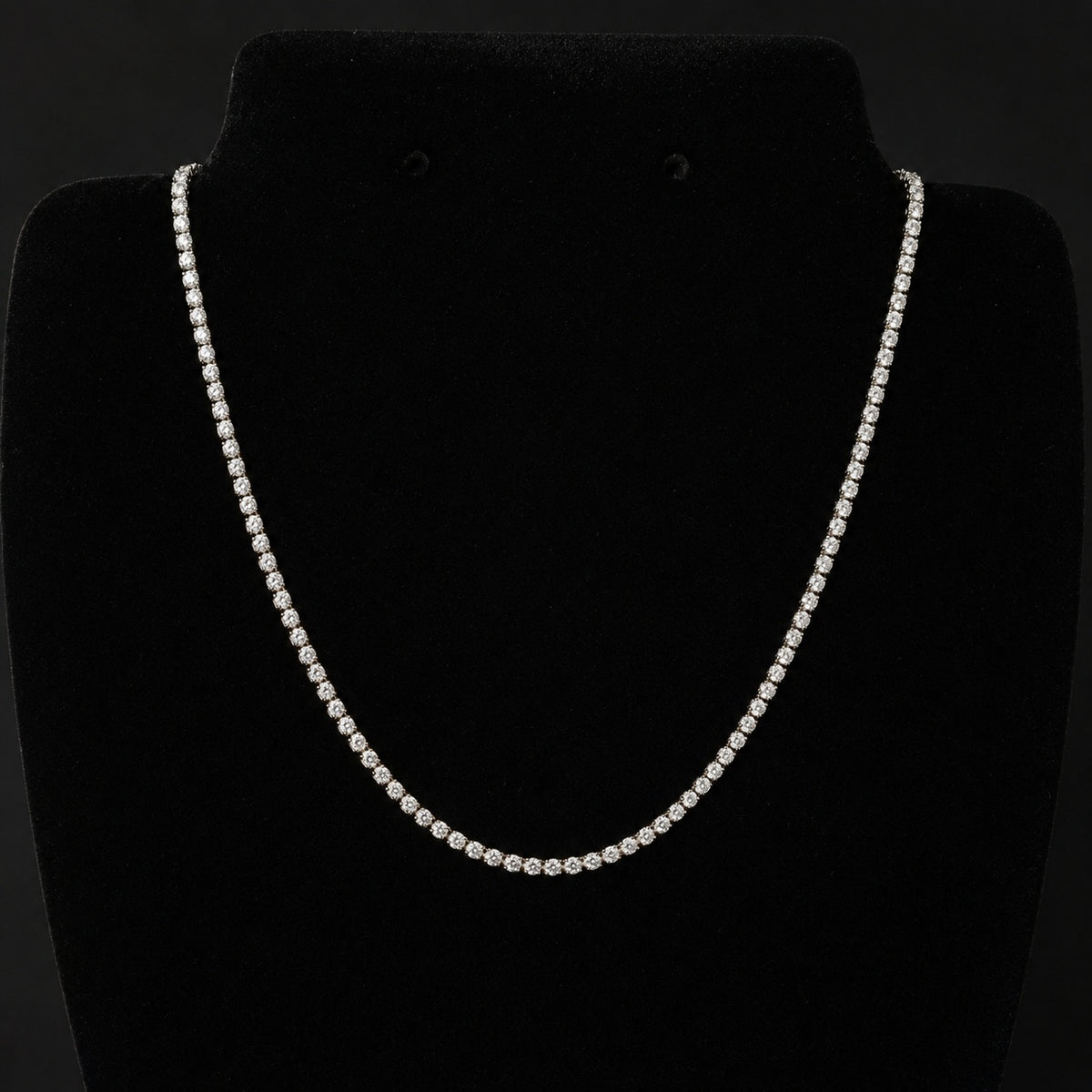 Diamant-Halskette aus Weißgold mit elegantem Ketten-Design