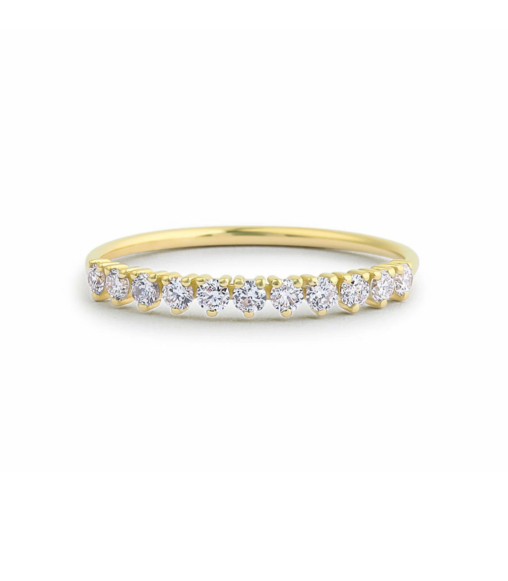 Ardentin Diamantring aus Gold mit elegantem Design