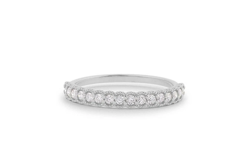 Clarion Diamantring aus Silber mit elegantem Design