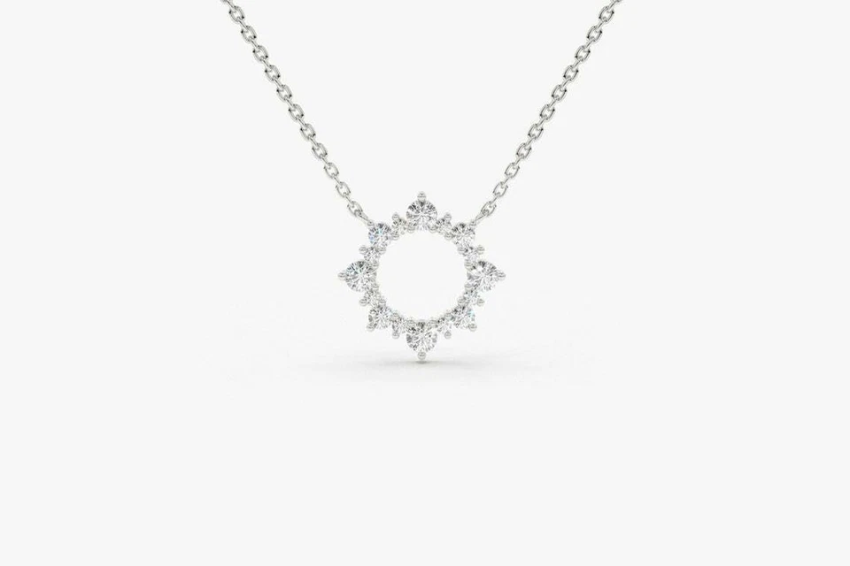 Cyra Diamantkette aus Silber mit elegantem Design