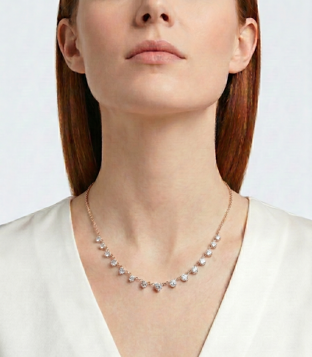 Eira Diamantkette aus Roségold mit elegantem Design