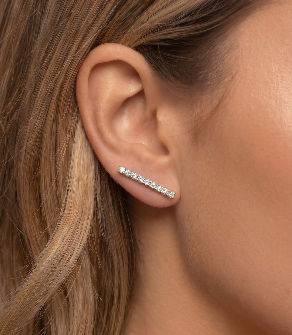 Faye Diamant-Ohrringe aus Weißgold mit elegantem Design