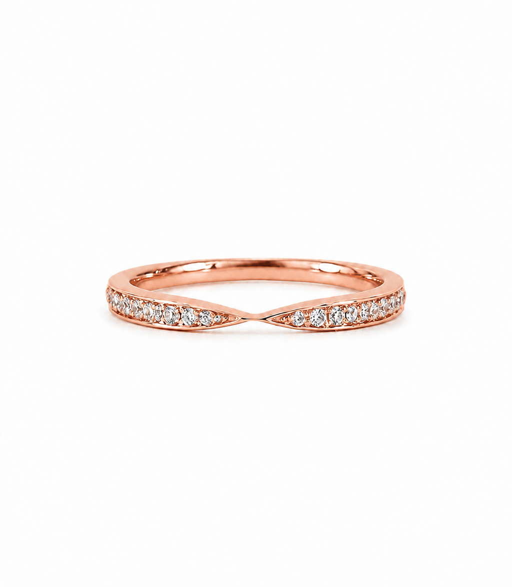 L’Étreinte Diamant-Ehering aus Roségold mit elegantem Design