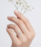 Nobelis Diamantring aus Weißgold mit elegantem Design