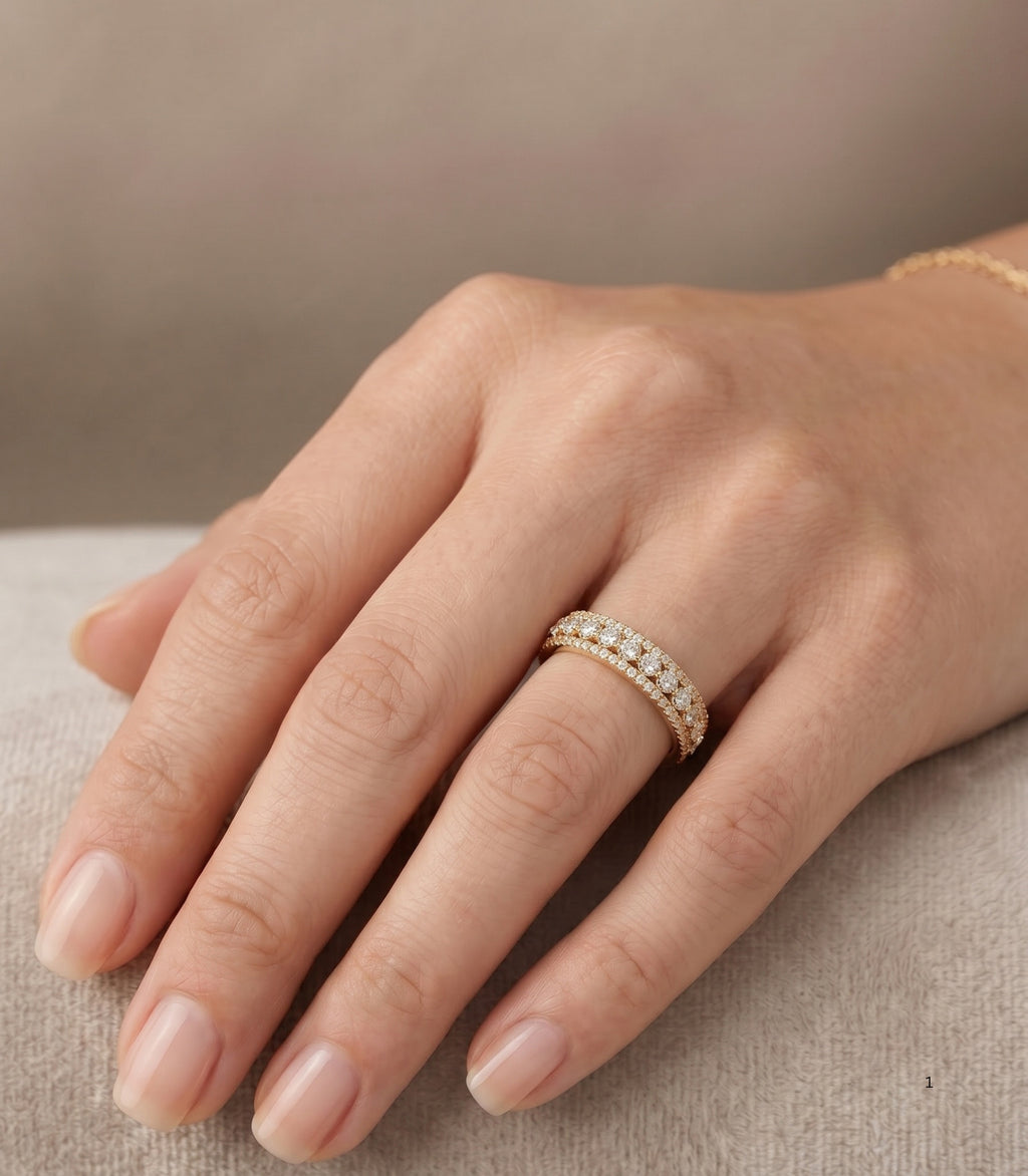 Alma Diamant-Memory-Ring aus Gold mit elegantem Design