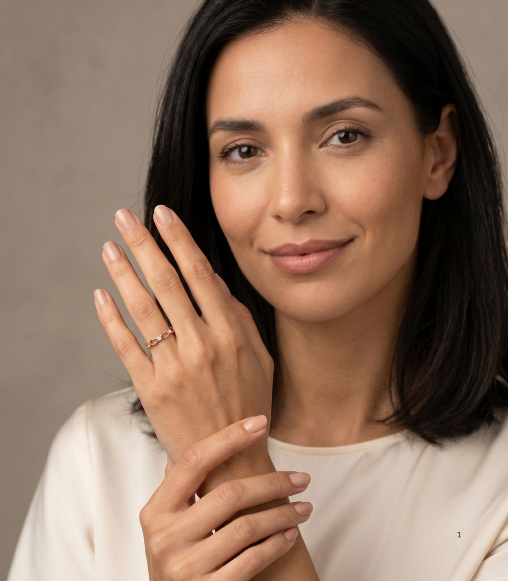 Aura Diamantring aus Roségold mit elegantem Design