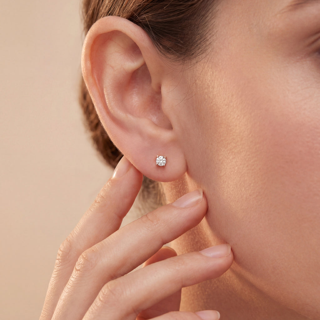 Lumi Diamant-Ohrringe aus Roségold mit funkelnden Akzenten
