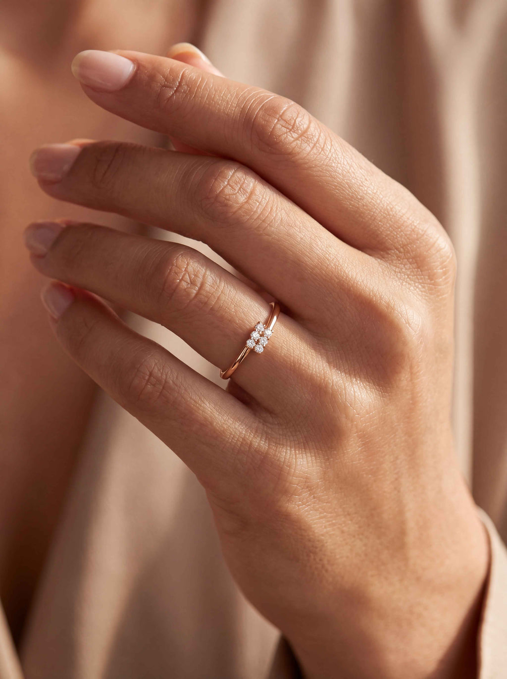 Novae Diamant-Ring aus Roségold mit funkelnden Akzenten