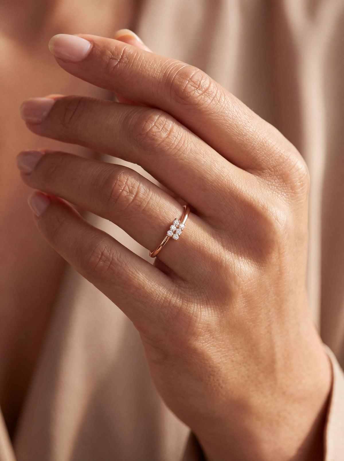 Novae Diamant-Ring aus Roségold mit funkelnden Akzenten