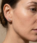 Sylvara Diamant-Ohrstecker aus Gold mit floralem Design