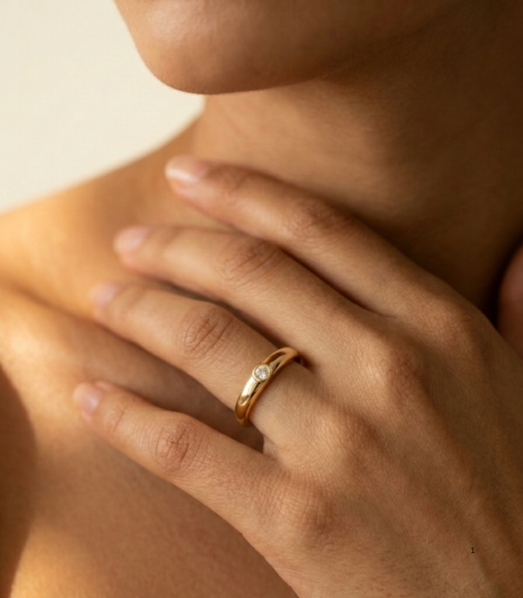 Vega Diamantring aus Gold mit elegantem Design