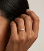 Viremont Diamantring aus Roségold getragen elegant