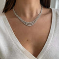 Rovi Diamant-Tenniskette aus Weißgold getragen elegant
