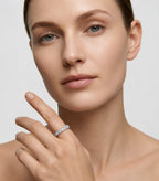Sophia Diamantring aus Weißgold mit elegantem Design