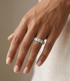Sophia Diamantring aus Weißgold mit elegantem Design