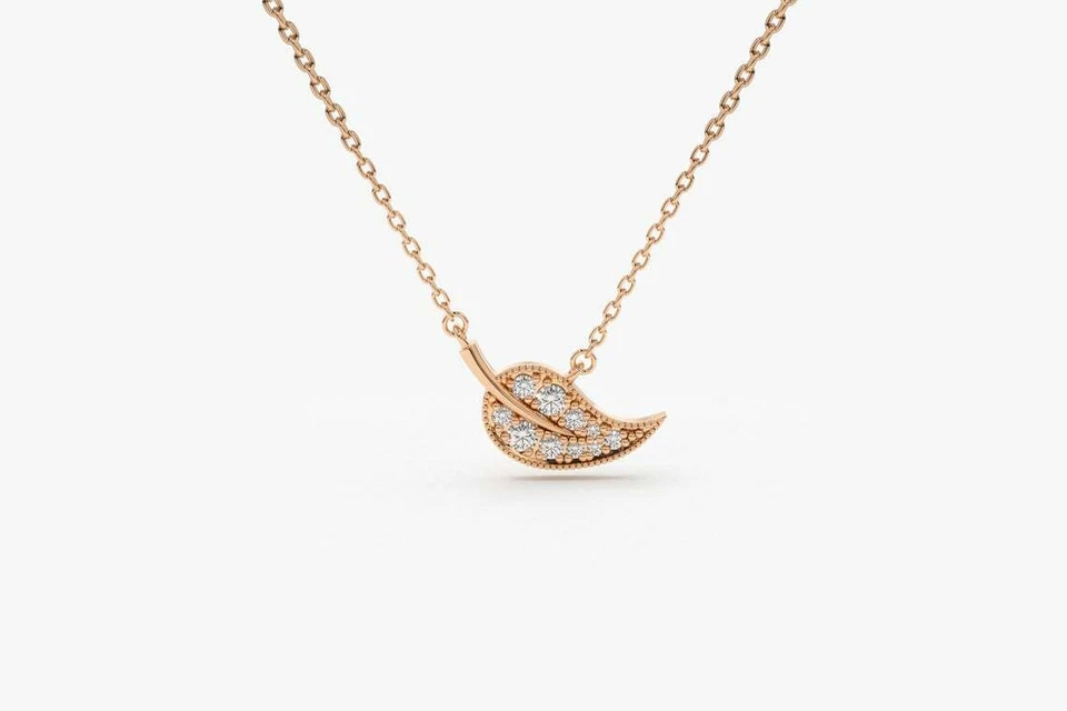 Velours Diamant-Halskette aus Roségold mit floralem Anhänger