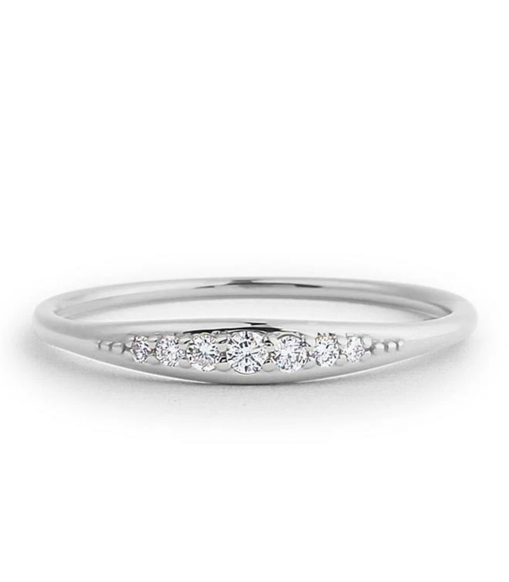 Viremont Diamantring aus Weißgold mit elegantem Design